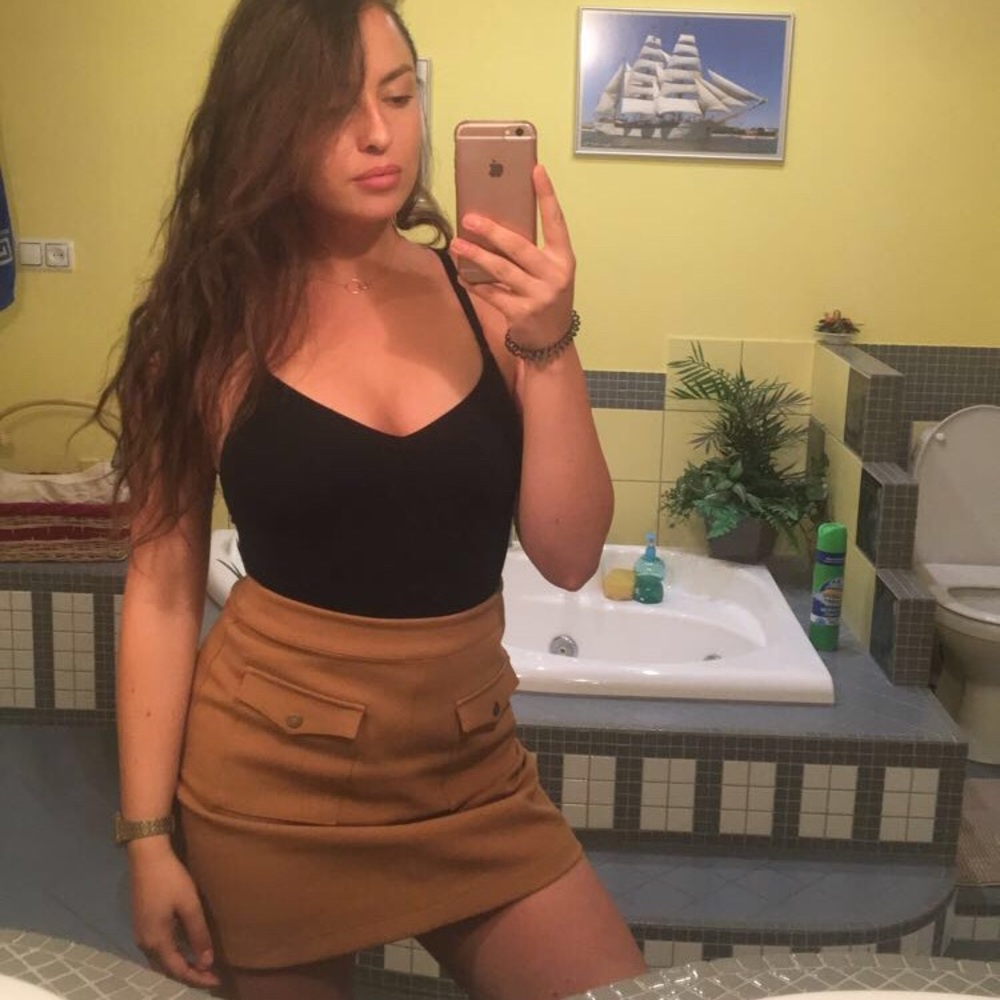 H&M brown mini skirt